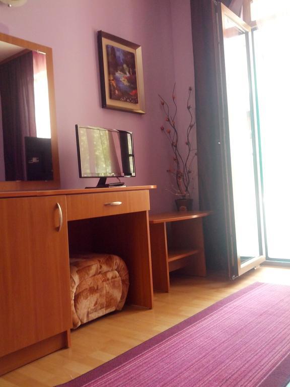 Guest Rooms Sveti Nikola Pomorie Exterior photo
